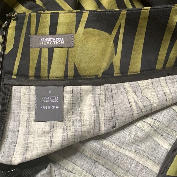 Kenneth Cole - Pocketed Skirt - Size 2 - Picture 4 of 8